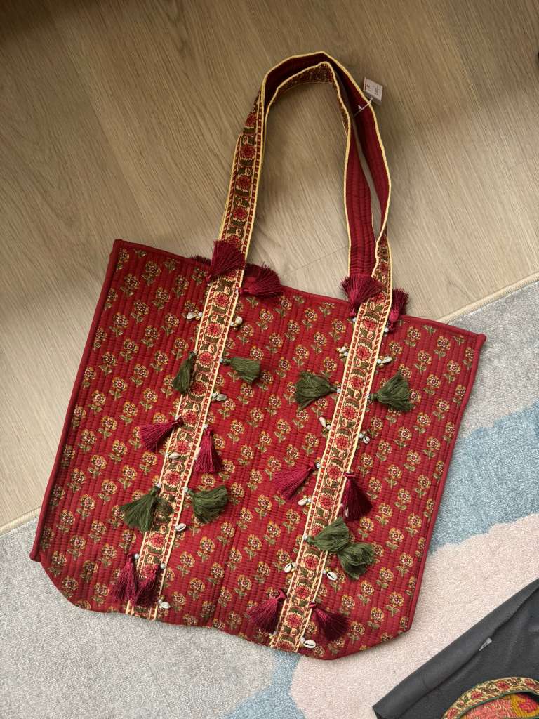 Jaipur Print Tote With Tassels - Red